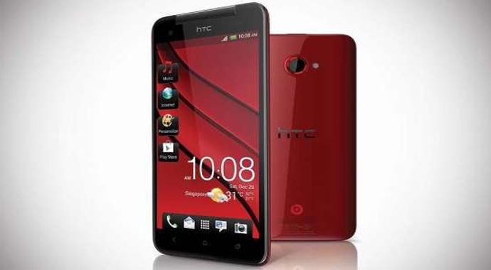 HTC Butterfly 2  Full HD ekrana sahip 