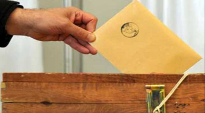 Avusturya'daki seçimlerde Sosyal Demokratlar lider