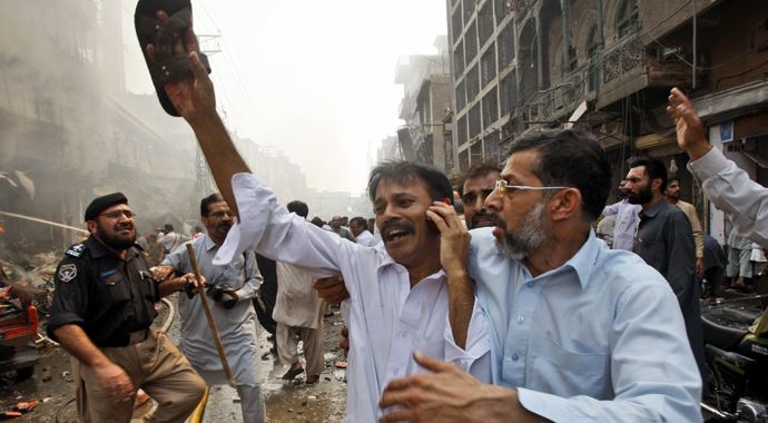 Dışişleri Bakanlığı Pakistan'daki bombalı saldırıları kınadı