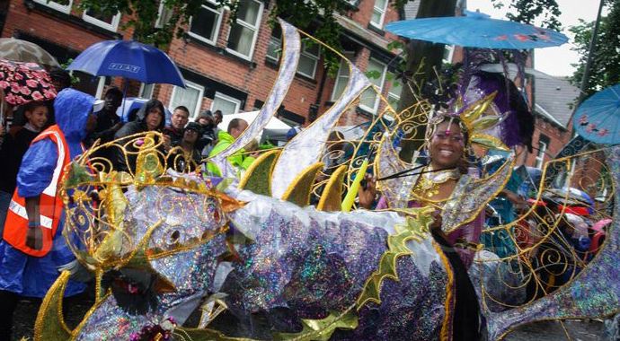 Amerikan yerlilerinin festivalinde kan döküldü