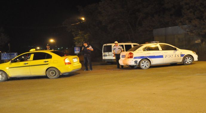 Bingöl&#039;de bomba yüklü araç bulundu