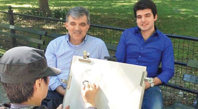 Cumhurbaşkanı Gül, Central Parkta portresini çizdirdi