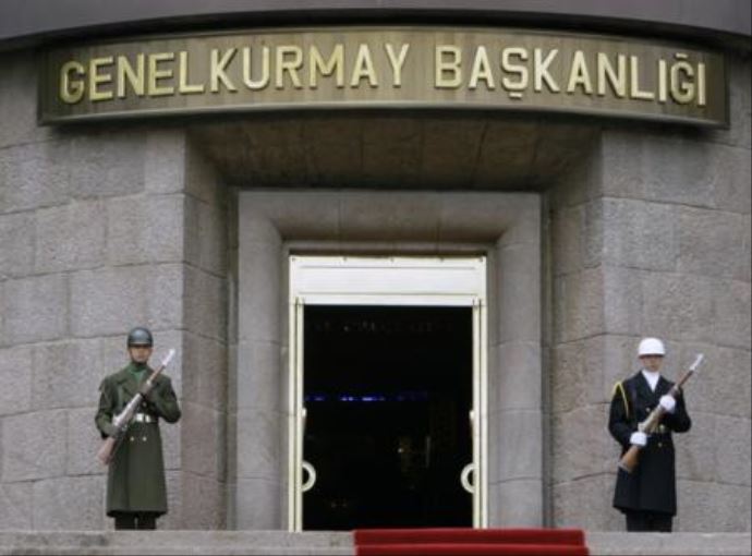 TSK'dan flaş açıklama 'F 16'lar Suriye helikopterini engelledi'