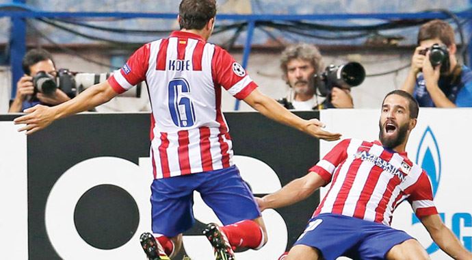 Atletico taraftarları Arda Turan'ı Kral Leonidas benzetti