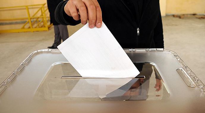 Yeni seçim sistemi tartışmaya açılıyor
