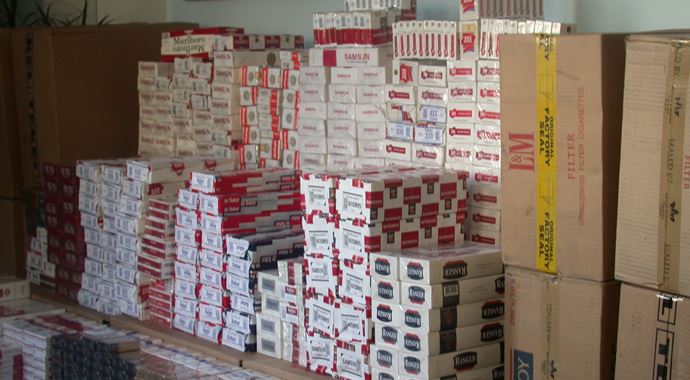 Siirt'te 30 bin paket kaçak sigara ele geçirildi