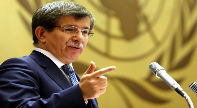 Ahmet Davutoğlu'ndan ilginç Paket açıklaması