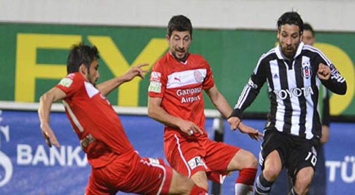 Beşiktaş Antalya maçı muhtemel 11'leri