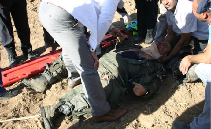 Sivas'ta düşen askeri uçağın yaralı pilotları Malatya'da Sivas'ta düşen askeri uçağın yaralı pilotları Malatya'da