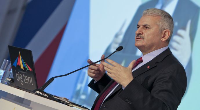Binali Yıldırım&#039;dan hız sınırına sert tepki