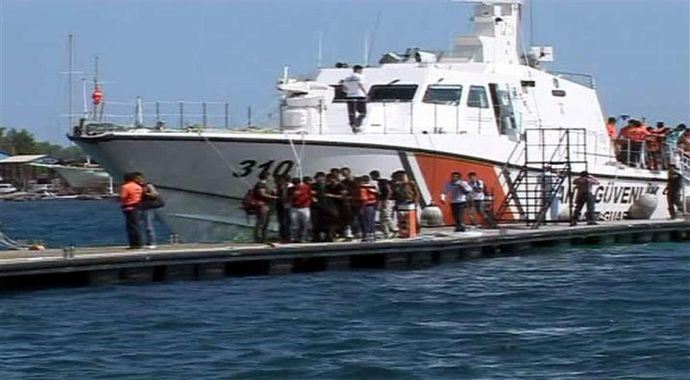 Fethiye'de 40 kaçak yakalandı Fethiye'de 40 kaçak yakalandı