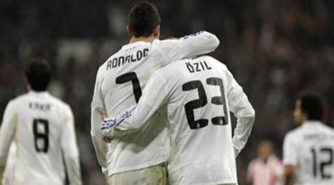 Ronaldo, &#039;Mesut Özil ayrıldığı için kızgınım&#039;