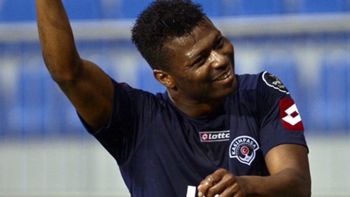 Trabzonspor&#039;da rota Kasımpaşalı Kalu Uche