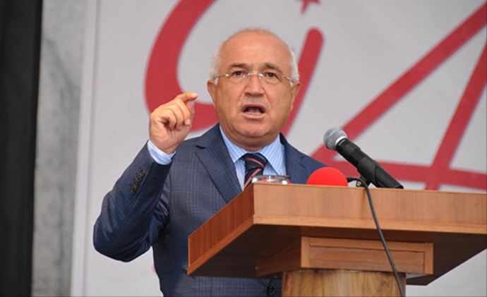 Cemil Çiçek, 'İslam toplumları aklını başına almalı' Cemil Çiçek, 'İslam toplumları aklını başına almalı'
