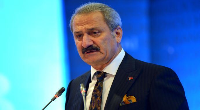 Çağlayan 'Kur spekülasyonu ekonominin aleyhinde olur' Çağlayan 'Kur spekülasyonu ekonominin aleyhinde olur'
