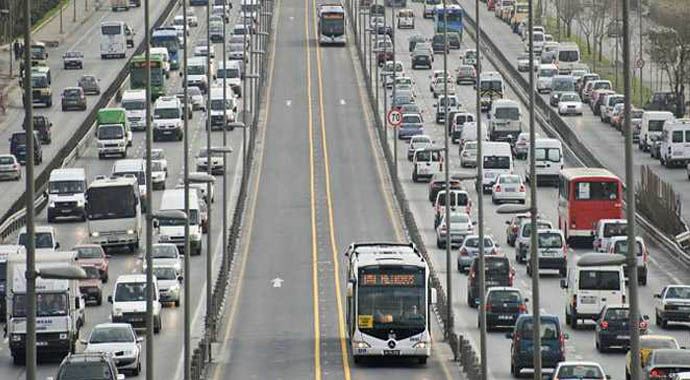 Emniyet, şehir içi hız limitini açıkladı Emniyet, şehir içi hız limitini açıkladı