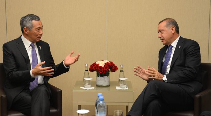 Erdoğan, Singapur Başbakanı ile görüştü