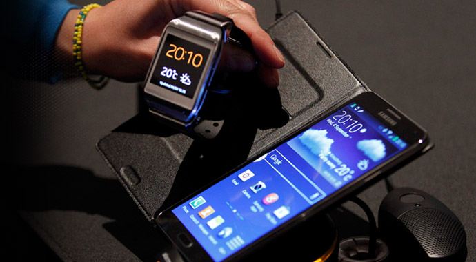 'Galaxy Gear' akıllı saat ve 'Galexy Note 3'e çifte tanıtım 'Galaxy Gear' akıllı saat ve 'Galexy Note 3'e çifte tanıtım
