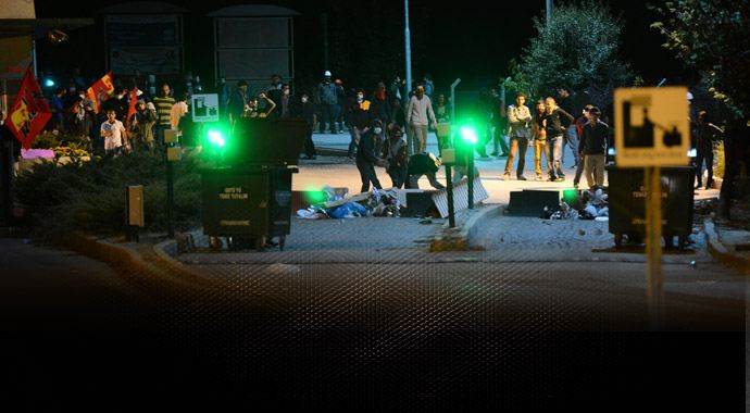 Çetinsaya, ODTÜ rektörünü aradı, &#039;Derhal soruşturma açın&#039;