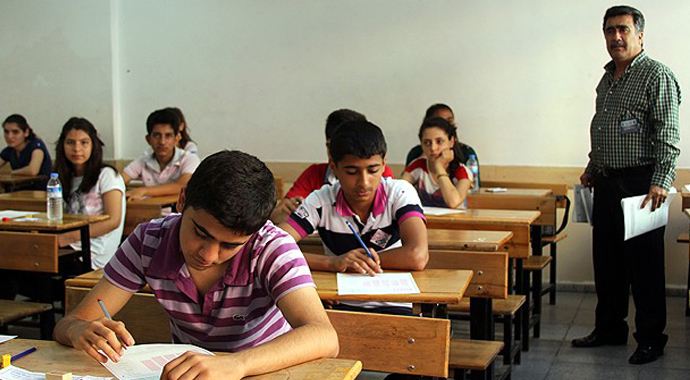 Ortaöğretimde devamsızlık süresi sınırlandırıldı