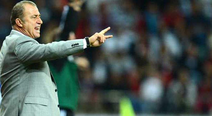 Fatih Terim'in işte çok konuşulan takım elbisesi
