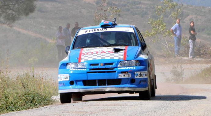 Kocaeli Rallisinde kazanan ekipler belli oldu Kocaeli Rallisinde kazanan ekipler belli oldu