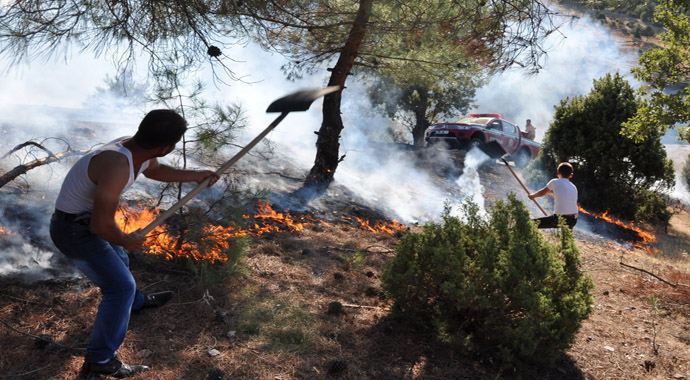 Uşak Üniversitesinde yangın paniği