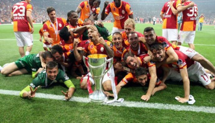 Galatasaray, Kadir Has Stadı'nda gülüyor Galatasaray, Kadir Has Stadı'nda gülüyor