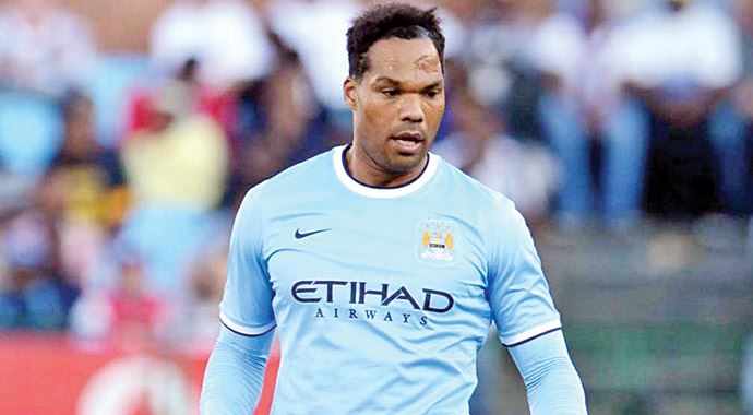 Lescott aşkı devam ediyor