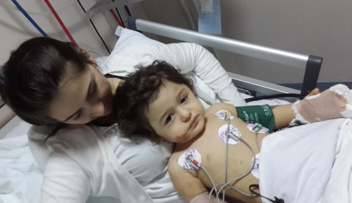 Aras Bebek annesine kavuştu!