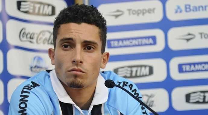 Alex Telles yola çıktı, Galatasaray'a geliyor!