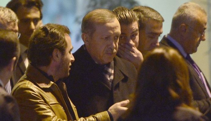 Başbakan Erdoğan'dan 7,5 saatlik seçim zirvesi