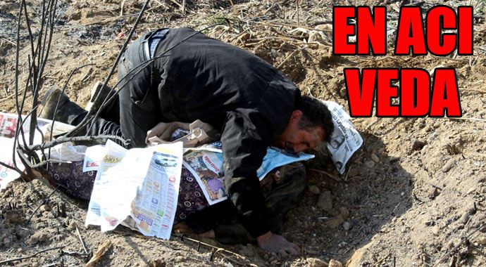 Manisa'da feci kaza, otomobil şarampole devrildi: 2 ölü Manisa'da feci kaza, otomobil şarampole devrildi: 2 ölü