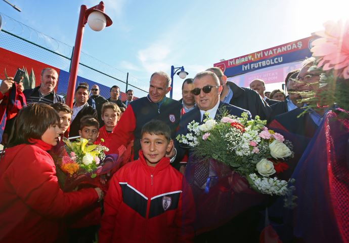 Adana stadyumu Fatih Terim oluyor!