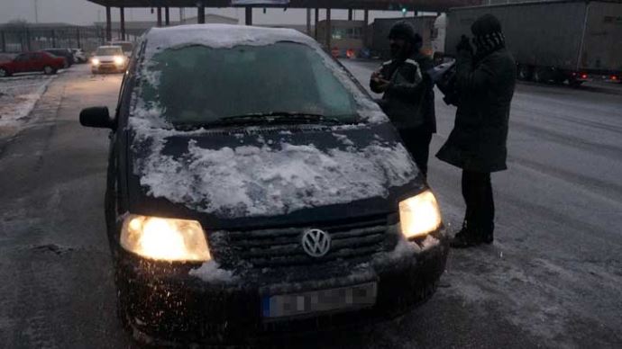Kar yağışı Edirne'den yurda girdi