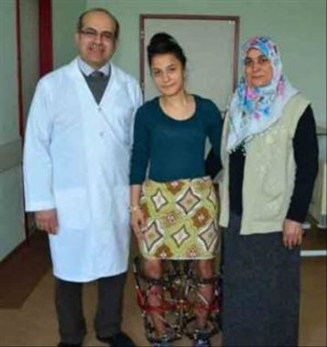 Ameliyatla boyu 9 santim uzadı Ameliyatla boyu 9 santim uzadı