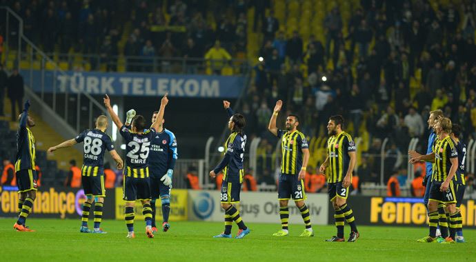 Fenerbahçe Kadıköy'de 1 yıldır yenilmiyor Fenerbahçe Kadıköy'de 1 yıldır yenilmiyor