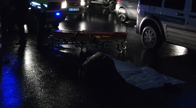 Bağcılar'da dehşet! Polis yolda ceset parçaları aradı Bağcılar'da dehşet! Polis yolda ceset parçaları aradı