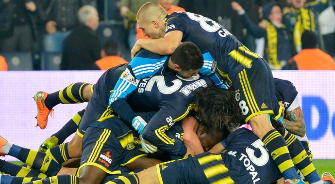 Fenerbahçe zirvedeki yerini sağlamlaştırdı