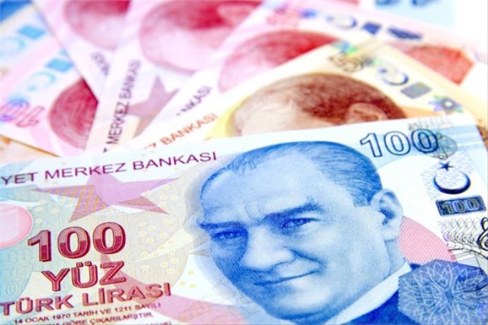 'Merkez'in faiz artırımı Türk lirası için olumlu'