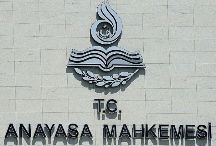 AYM'den kritik 'anadilde savunma' kararı AYM'den kritik 'anadilde savunma' kararı