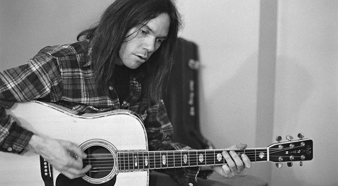Neil Young'ın İstanbul konseri tarihi belli oldu Neil Young'ın İstanbul konseri tarihi belli oldu