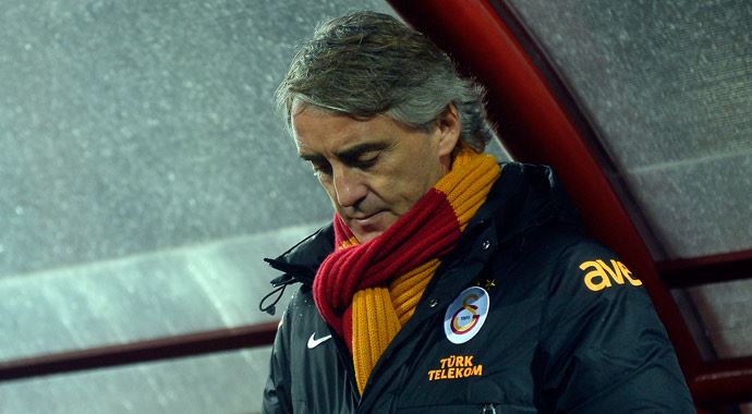 Mancini'den stoper transferi ve Drogba açıklaması Mancini'den stoper transferi ve Drogba açıklaması