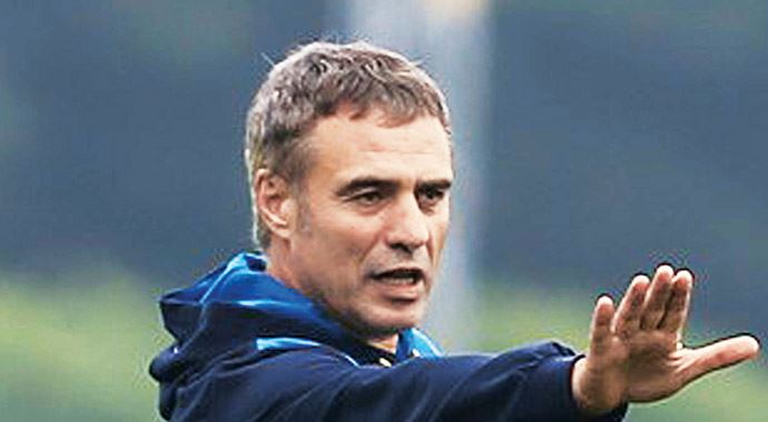 Galatasaray'dan Ersun Yanal'a sert çıkış! Galatasaray'dan Ersun Yanal'a sert çıkış!
