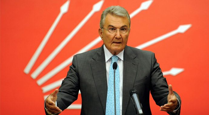 Deniz Baykal, Cemil Çiçek ile görüştü Deniz Baykal, Cemil Çiçek ile görüştü