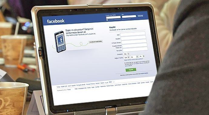 Facebook reklamlardan servet kazanıyor Facebook reklamlardan servet kazanıyor