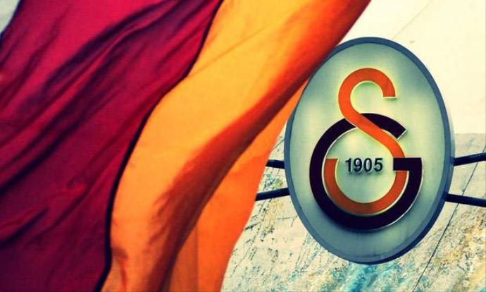 Galatasaray 3 oyuncusunu KAP&#039;A bildirdi
