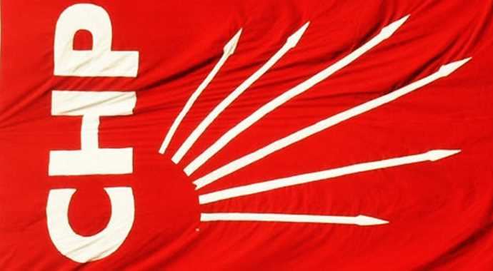 CHP'de 'anket' kavgası CHP'de 'anket' kavgası