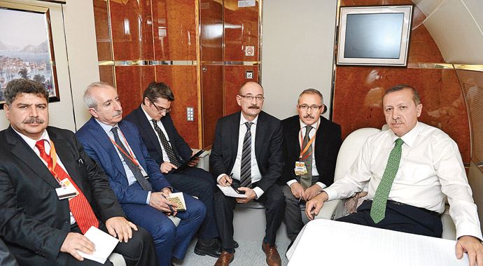 Başbakan Erdoğan: 'Paralel yapı'da çözülme başladı Başbakan Erdoğan: 'Paralel yapı'da çözülme başladı
