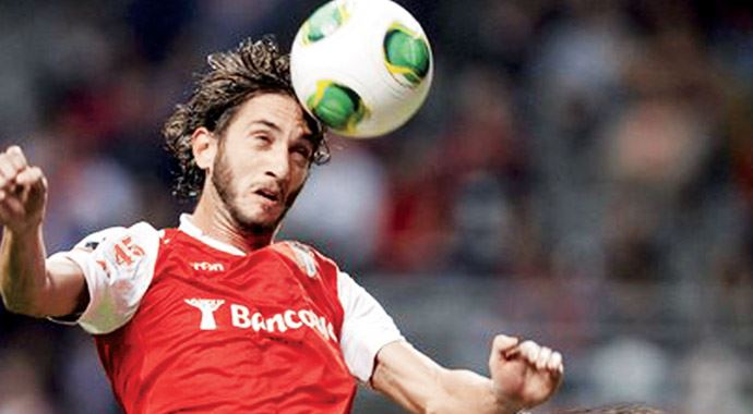 Beşiktaş&#039;ın B planı &#039;Coelho&#039;